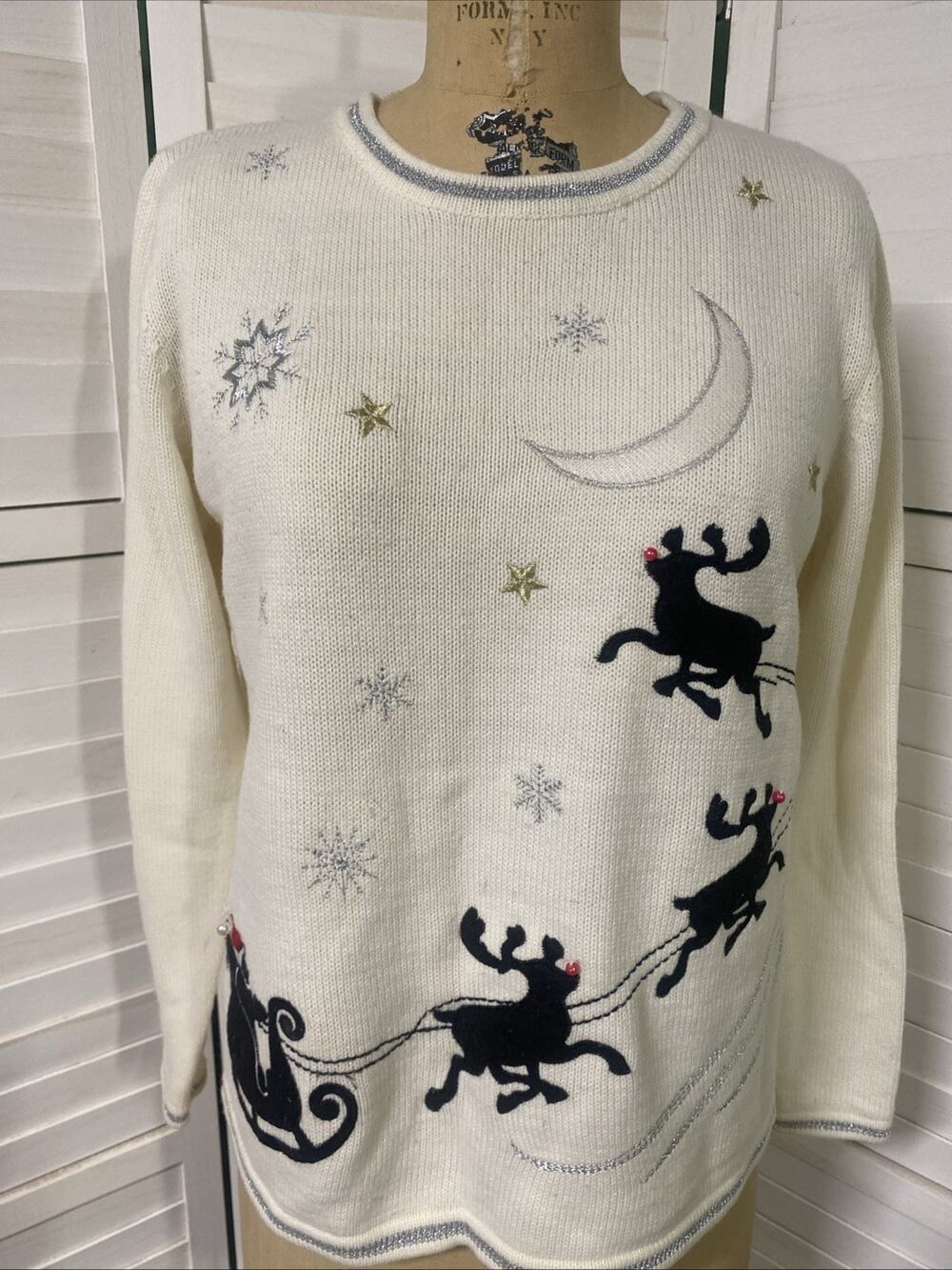 White Stag Christmas Large Novelty Sweater Santa Reindeer Holiday Winter Snow